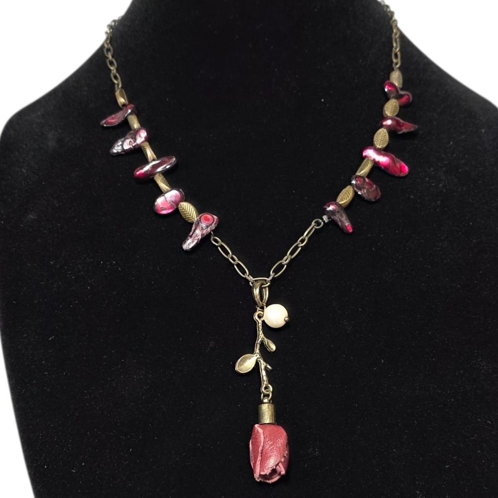 Rose Bud Pendant Necklace Pink Stone‎ Chip Beads Bronze Tone Chain Women